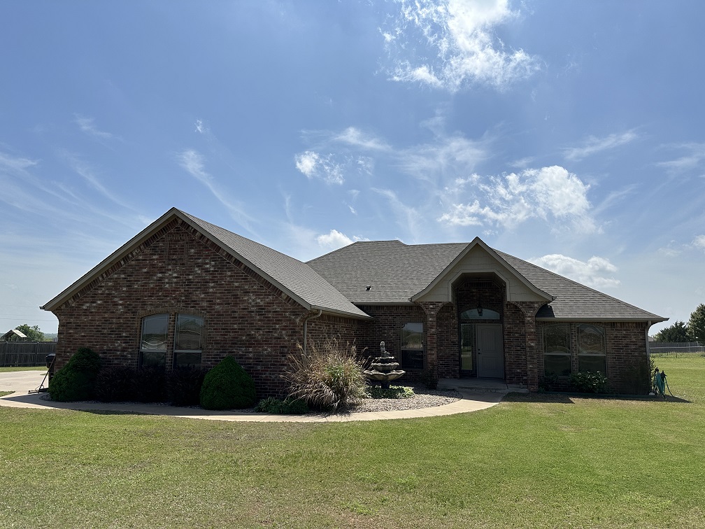 2011 Year Built, 3BR/2BA/2CG, 1864 sq. ft. of Living Area  on 1.22 Acres