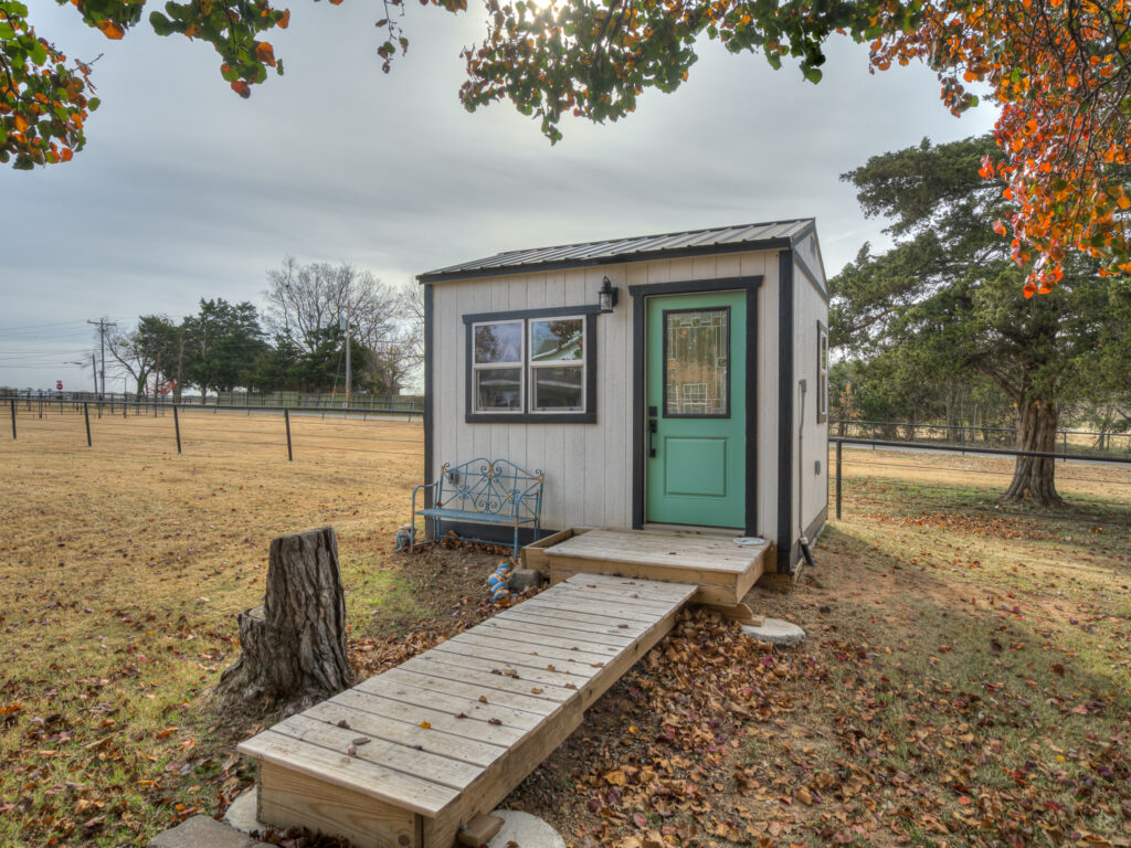 She/Shed Artist Cottage