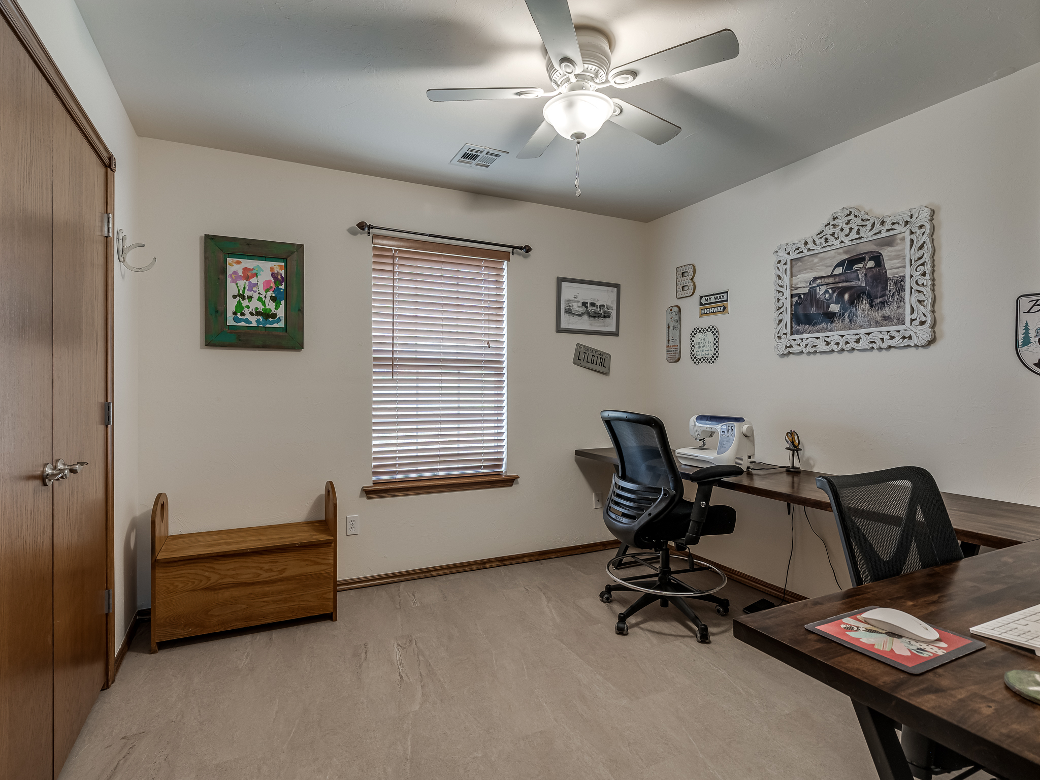 Bedroom 3 in the Middle of  Hallway