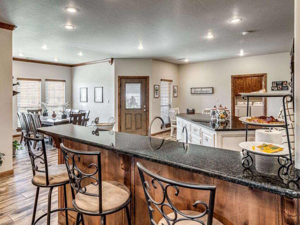 Breakfast Bar Seating