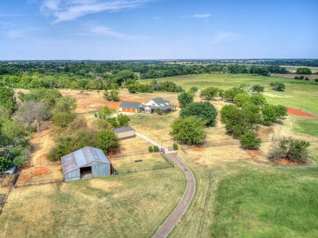 Driveway, Barn, Shop and Home